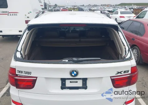 2013 BMW X5 xDrive35I/xDrive35I Premium/xDrive35I Sport Activity from USA, damaged, VIN 5UXZV4C58D0B02225